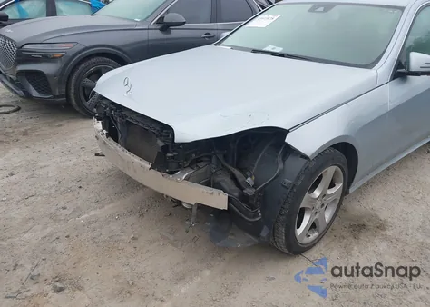 2015 Mercedes-Benz E 350 из США, поврежденный, VIN WDDHF5KB2FB142351